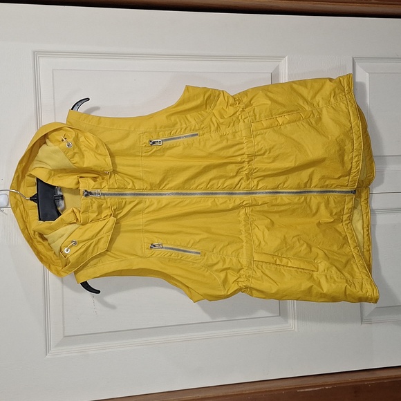 Athleta Jackets & Blazers - Athleta "Rockview" lined nylon hooded zipper vest - L - gold yellow
